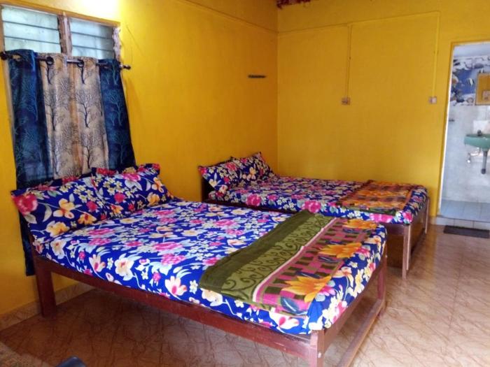 shiva shanti guest house