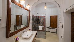 blusalz vintage harlalka haveli