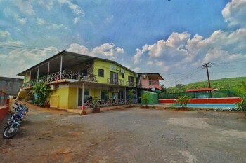 lingmla greens 29 bungalow