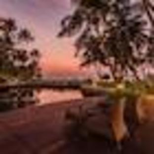 ama stays and trails sherlys ente kumbalanghi kochi