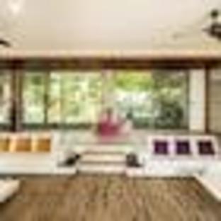 ama stays and trails sherlys ente kumbalanghi kochi