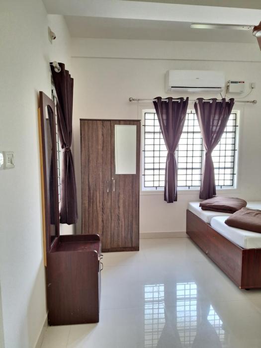suvarna grande homes
