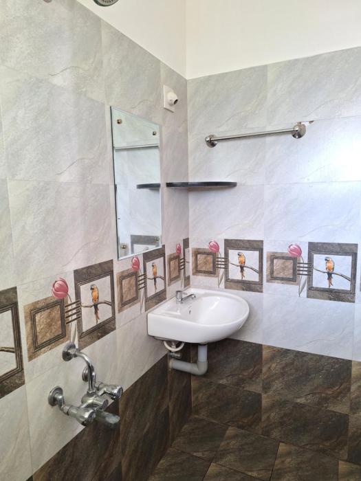 suvarna grande homes