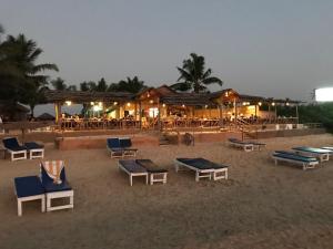 blue corner beach huts and restaurant