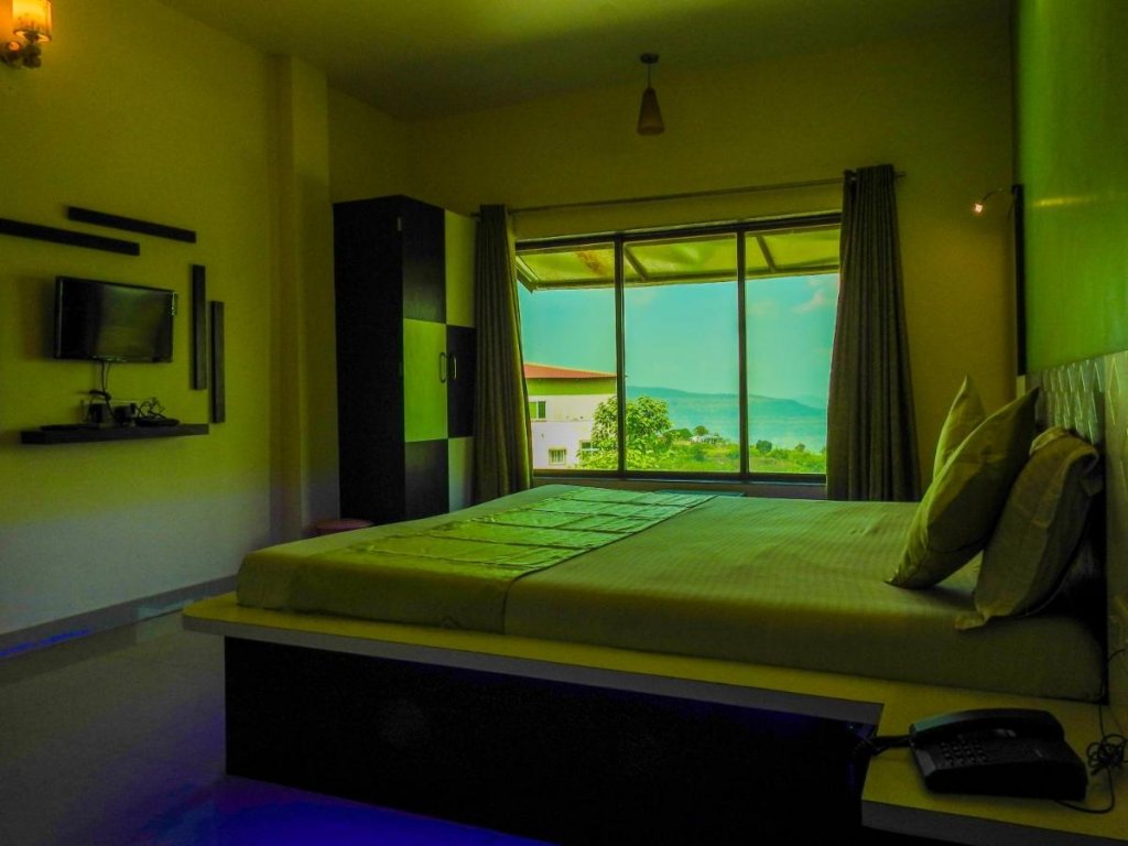 evergreen holiday resort mahabaleshwar