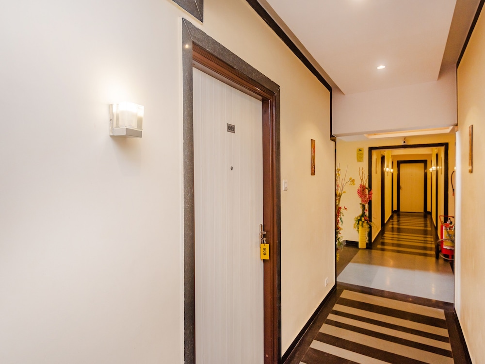 hotel tuliip residency