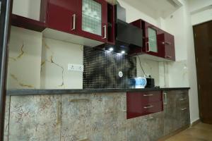 excellent property with exellent amenities you would love to live in