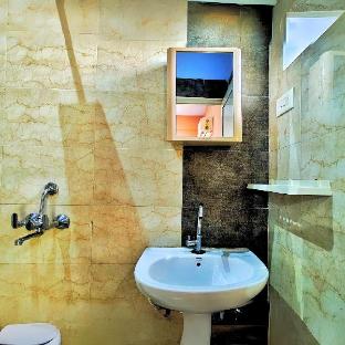 aym yoga resort arambol goa