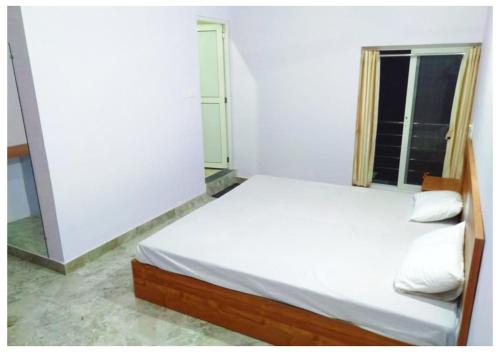 Aym Yoga Resort Arambol Goa,Goa>>Arambol,3 star