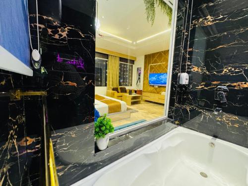 holidayvilla and suites amritsar