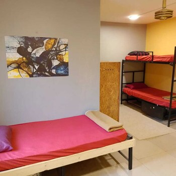 vattakanal homestays