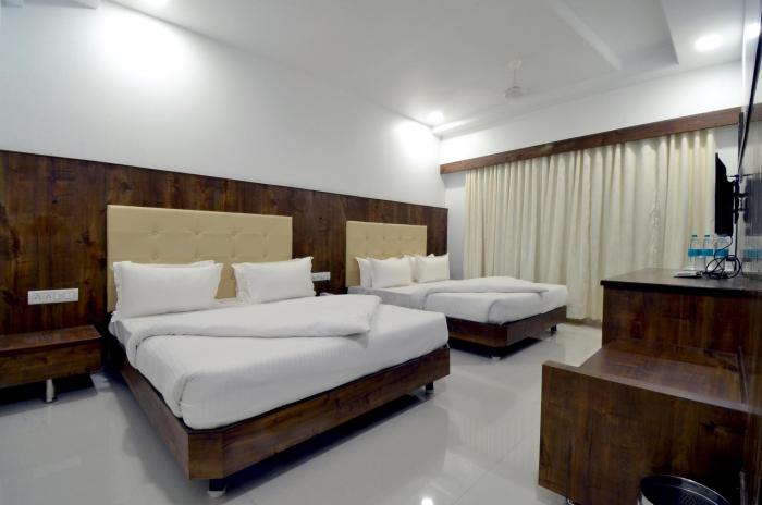 hotel dwarka park