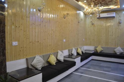 Hotel Amer Classic,Jaipur>>Amer,3 star