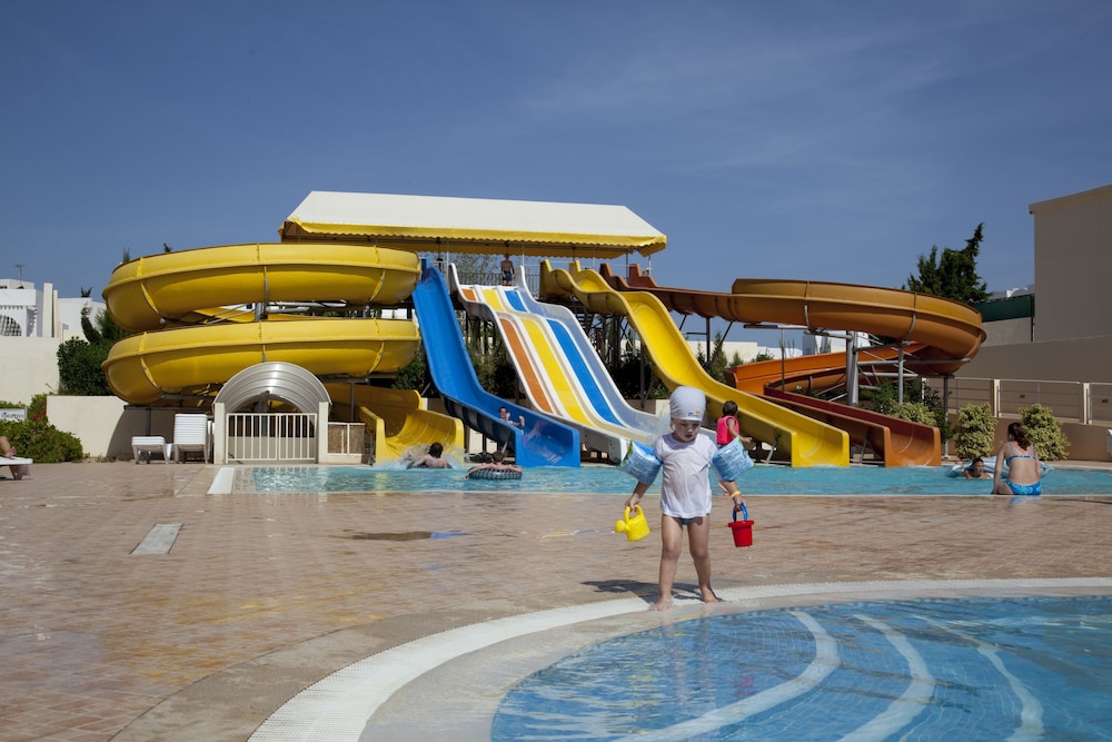 omar khayam resort and aqua park
