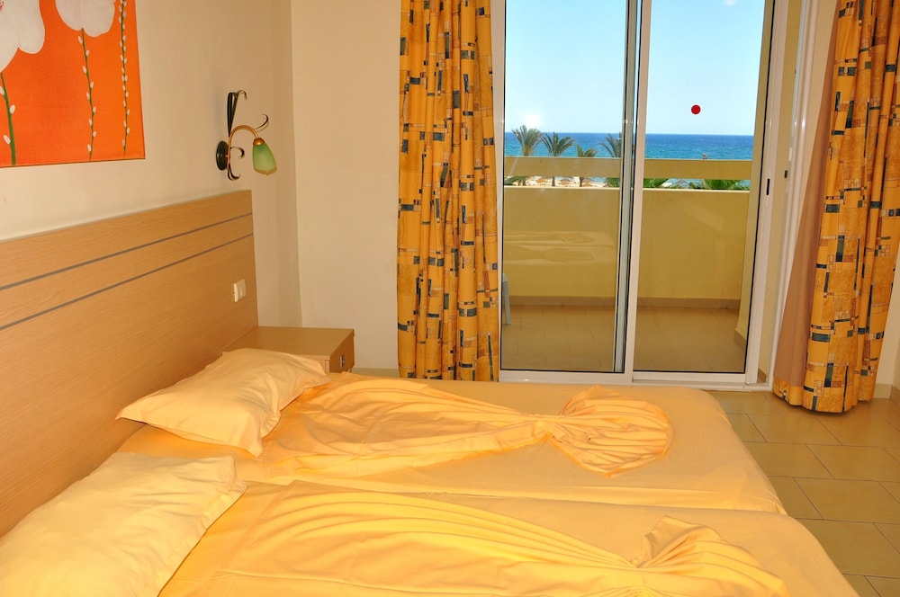 omar khayam resort and aqua park