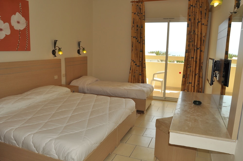 omar khayam resort and aqua park