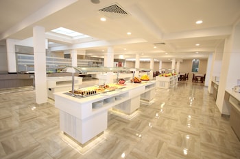omar khayam resort and aqua park