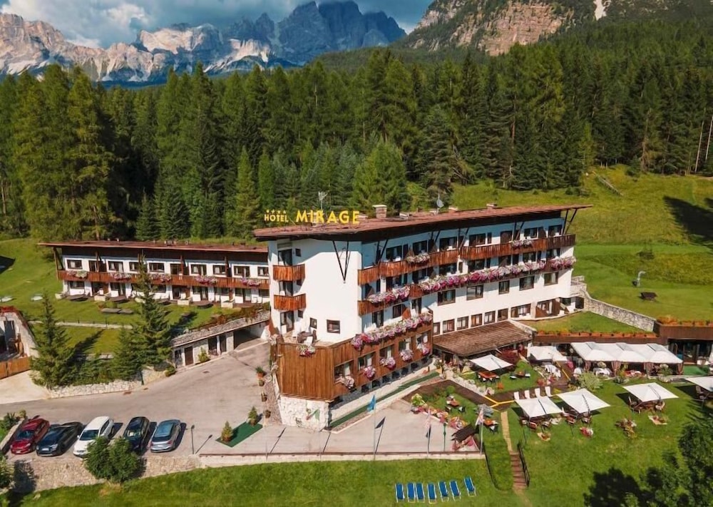 hotel mirage