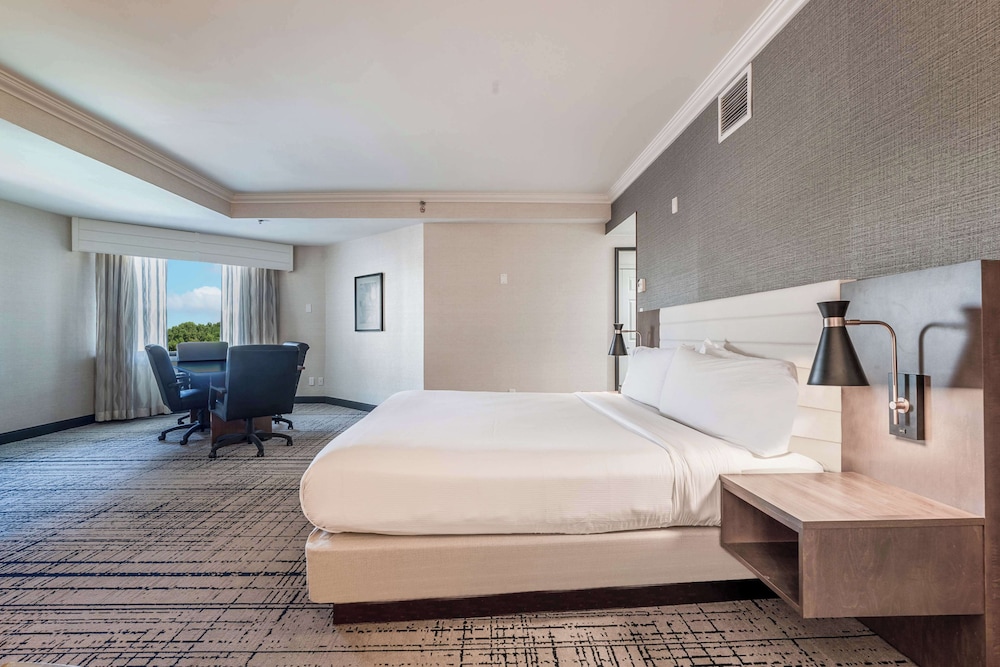doubletree by hilton south charlotte tyvola