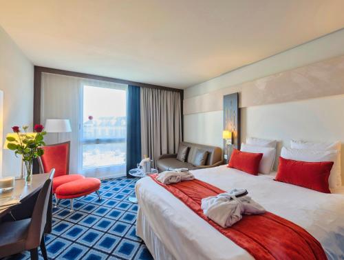 mercure chartres centre cathedrale