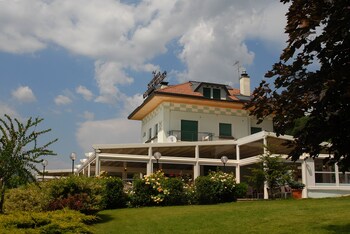 Hotel Karinhall,Trento>>Mattarello,3 star