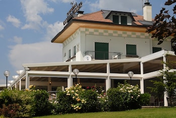 Hotel Karinhall,Trento>>Mattarello,3 star