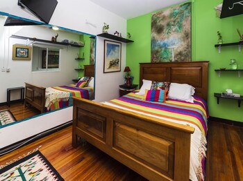 casa itzae bandb lincoln park