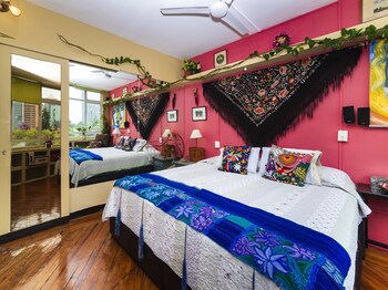 casa itzae bandb lincoln park