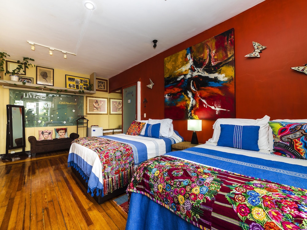 casa itzae bandb lincoln park