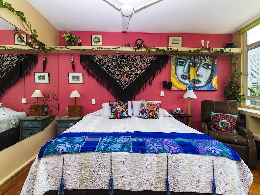 casa itzae bandb lincoln park