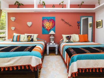 Casa Itzae B&B- Lincoln Park,,3 star