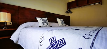 hotel ocho barrios