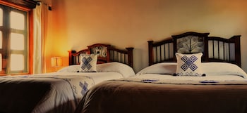 hotel ocho barrios