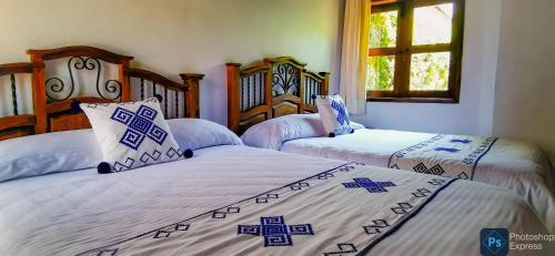 hotel ocho barrios