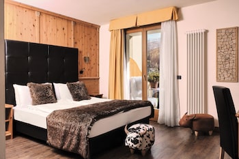 boutique hotel and chalets salvadori