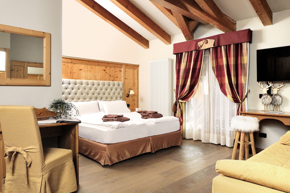 boutique hotel and chalets salvadori