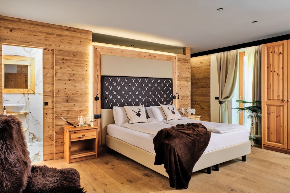boutique hotel and chalets salvadori