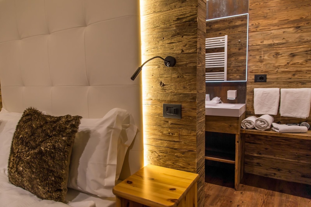 boutique hotel and chalets salvadori