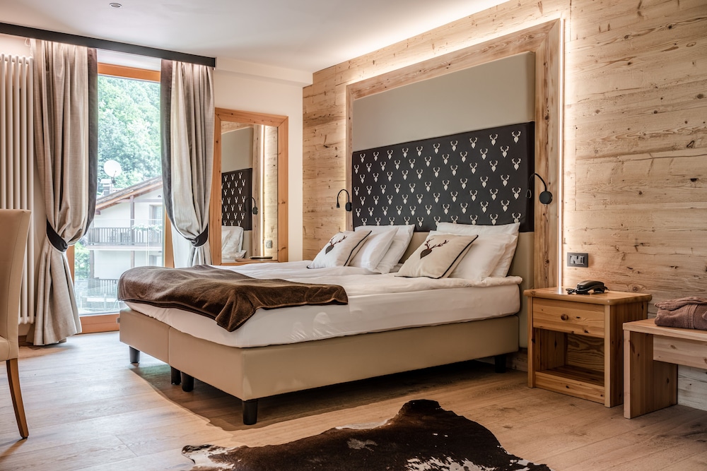 boutique hotel and chalets salvadori