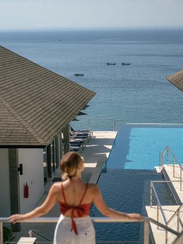 suluban cliff bali villa