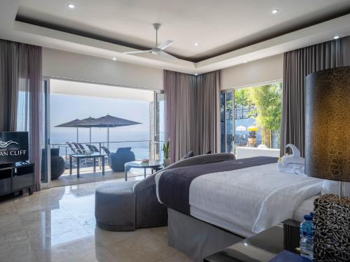 suluban cliff bali villa