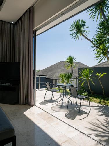 suluban cliff bali villa