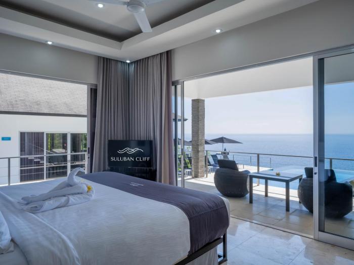 suluban cliff bali villa