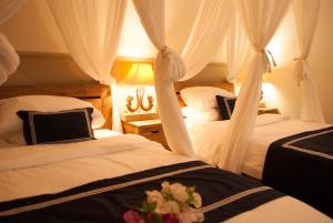 casa narrow villa rote