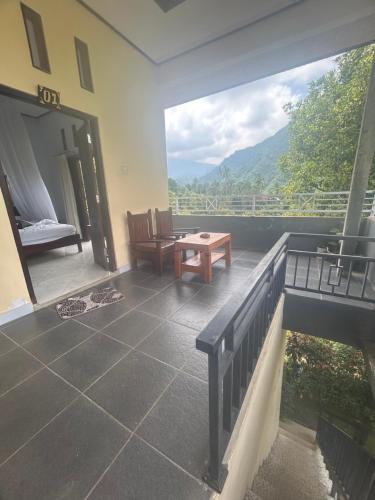 sugi gede homestay