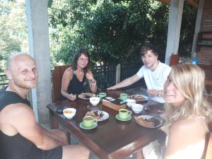 sugi gede homestay