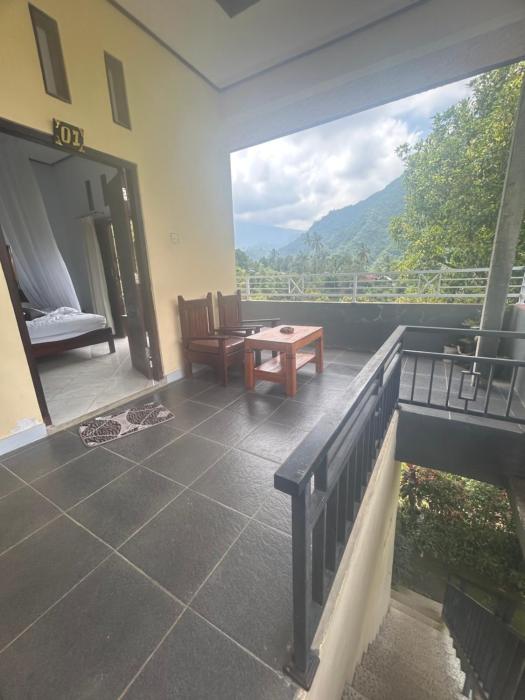 sugi gede homestay