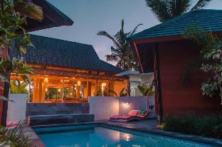 pradja slumbung villas