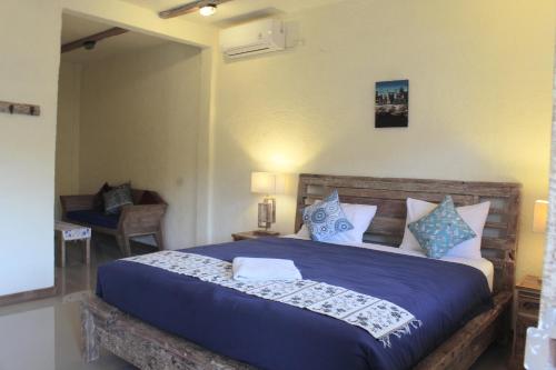 adore guesthouse