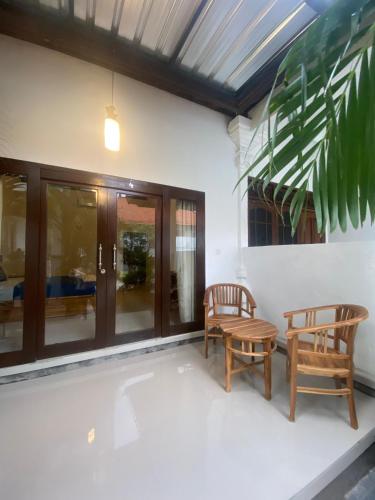 adore guesthouse